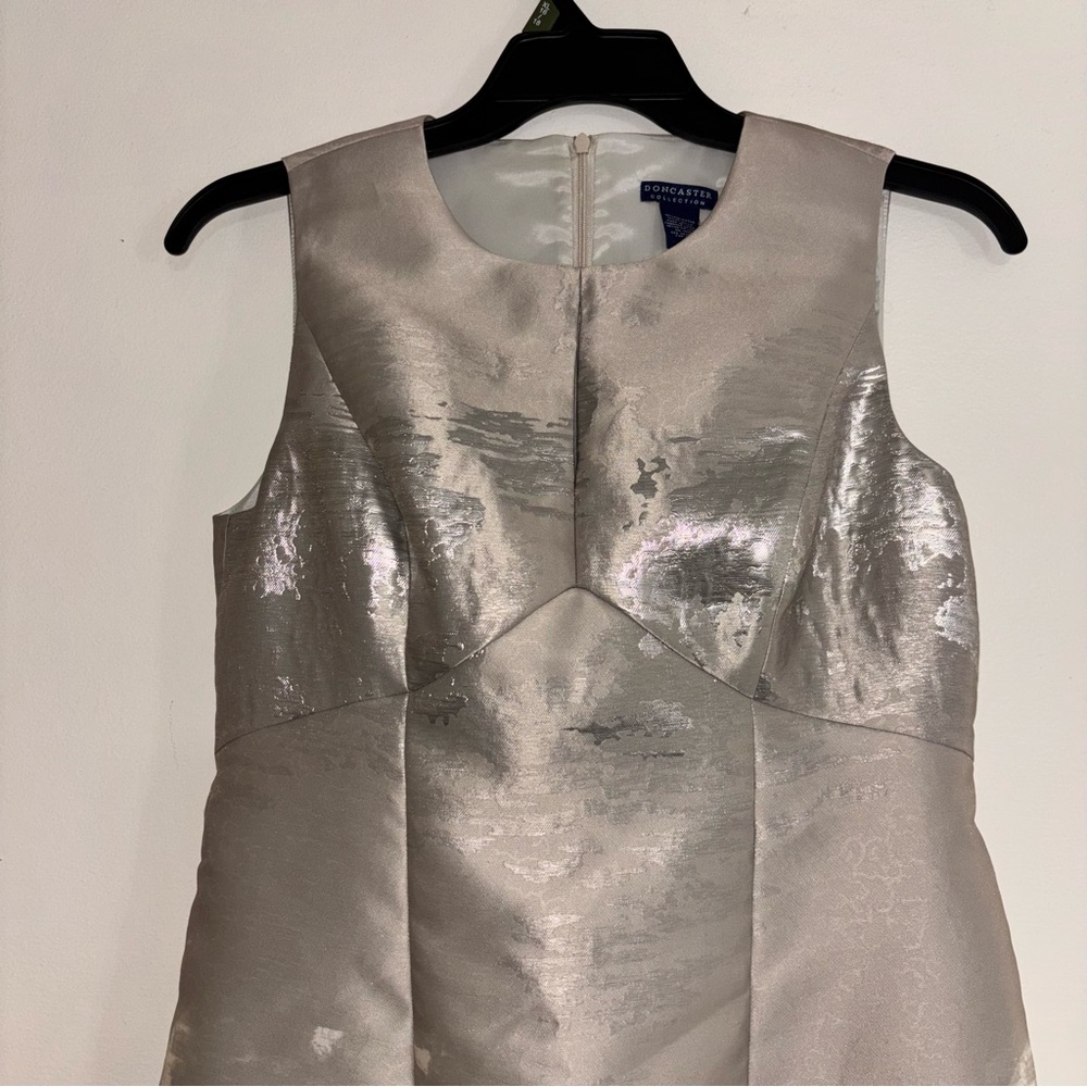 Doncaster One-of-a-kind Shimmering Golden Metallic and Blue Midi Dress Size 8P - Picture 2 of 10